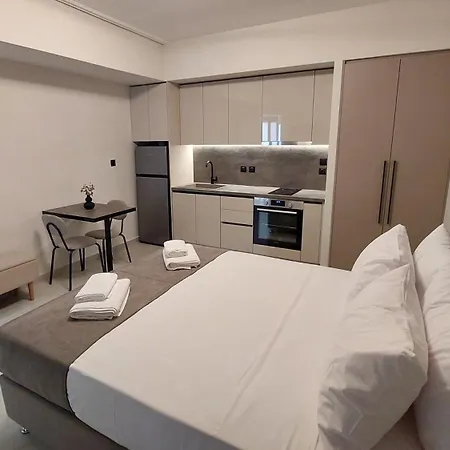 Luna House